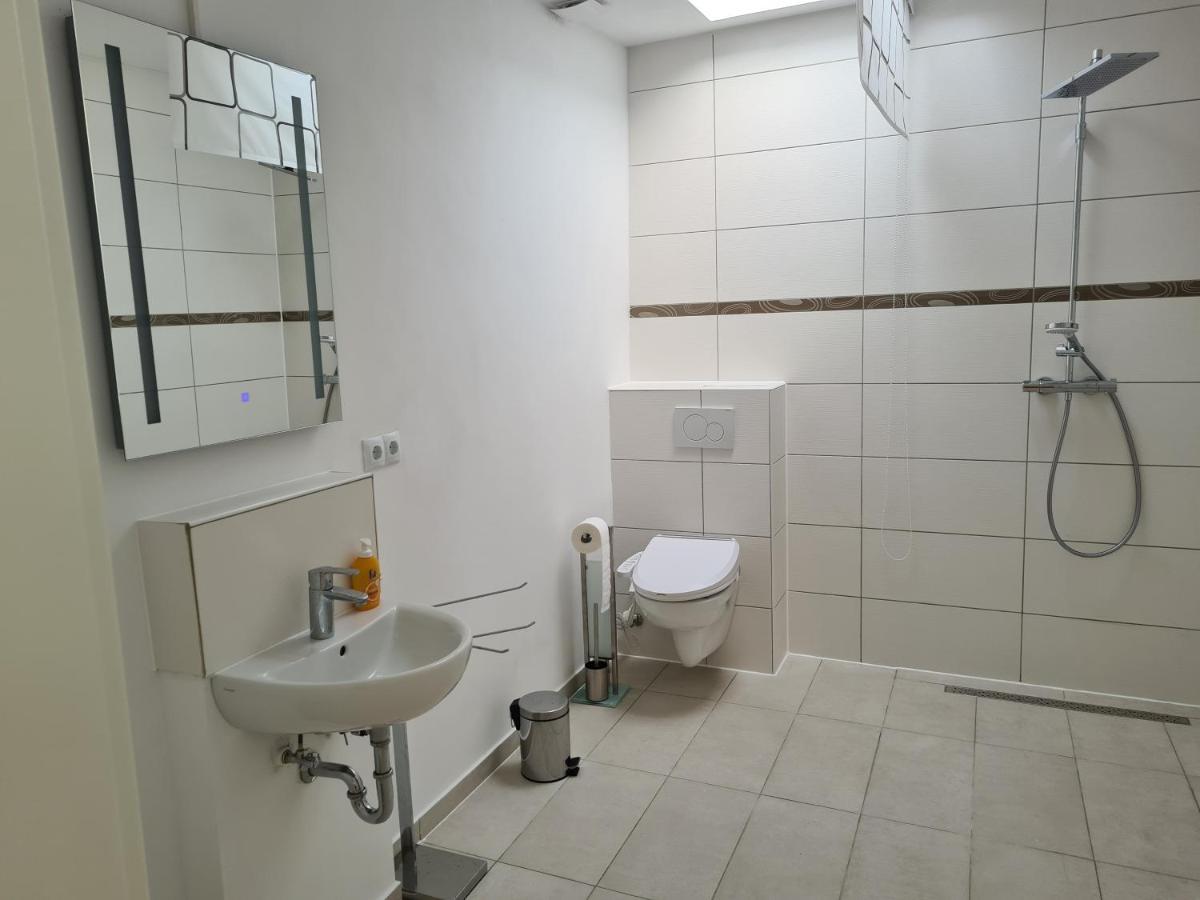 אסן Fafa Home With Pool מראה חיצוני תמונה
