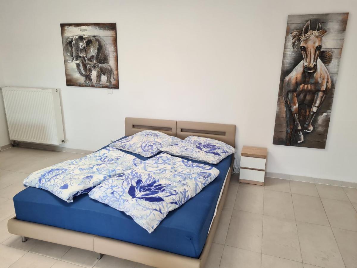 אסן Fafa Home With Pool מראה חיצוני תמונה