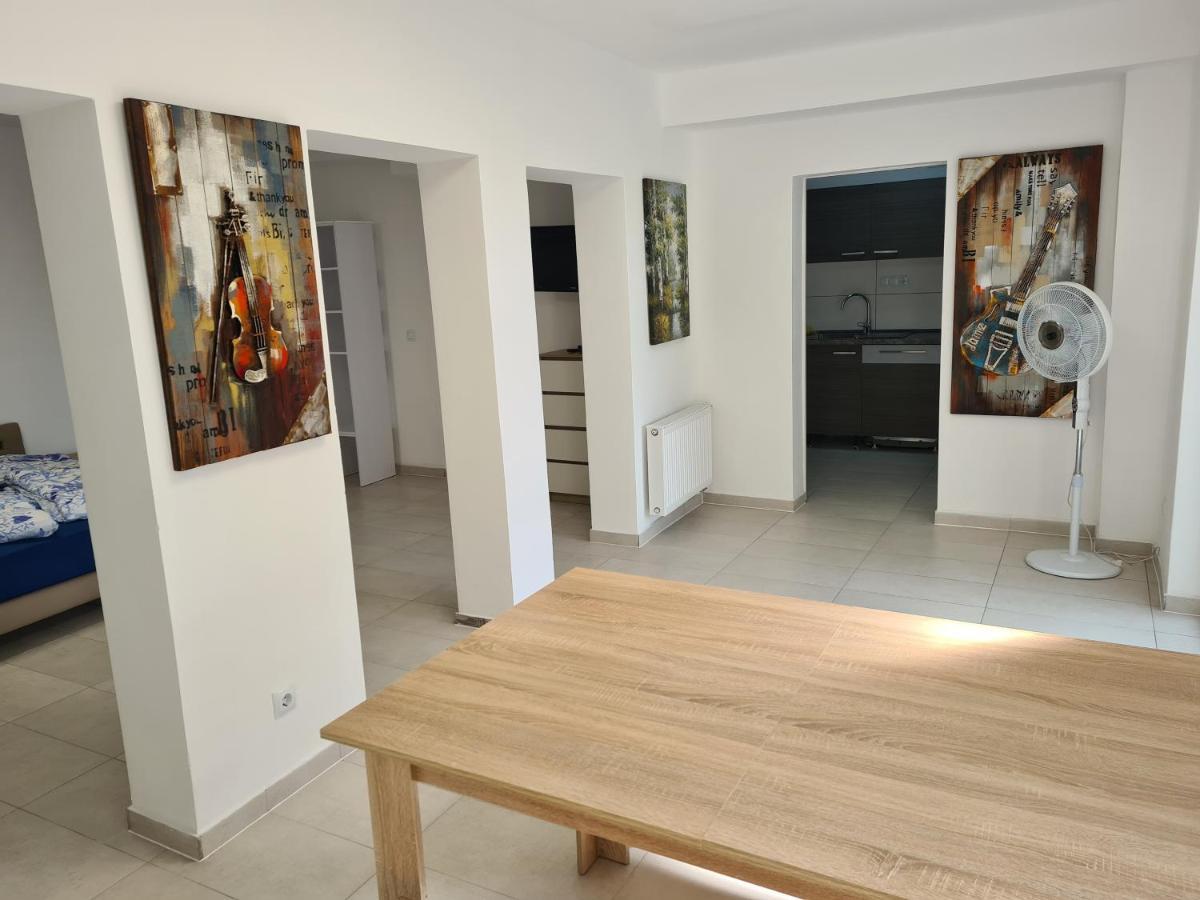 אסן Fafa Home With Pool מראה חיצוני תמונה