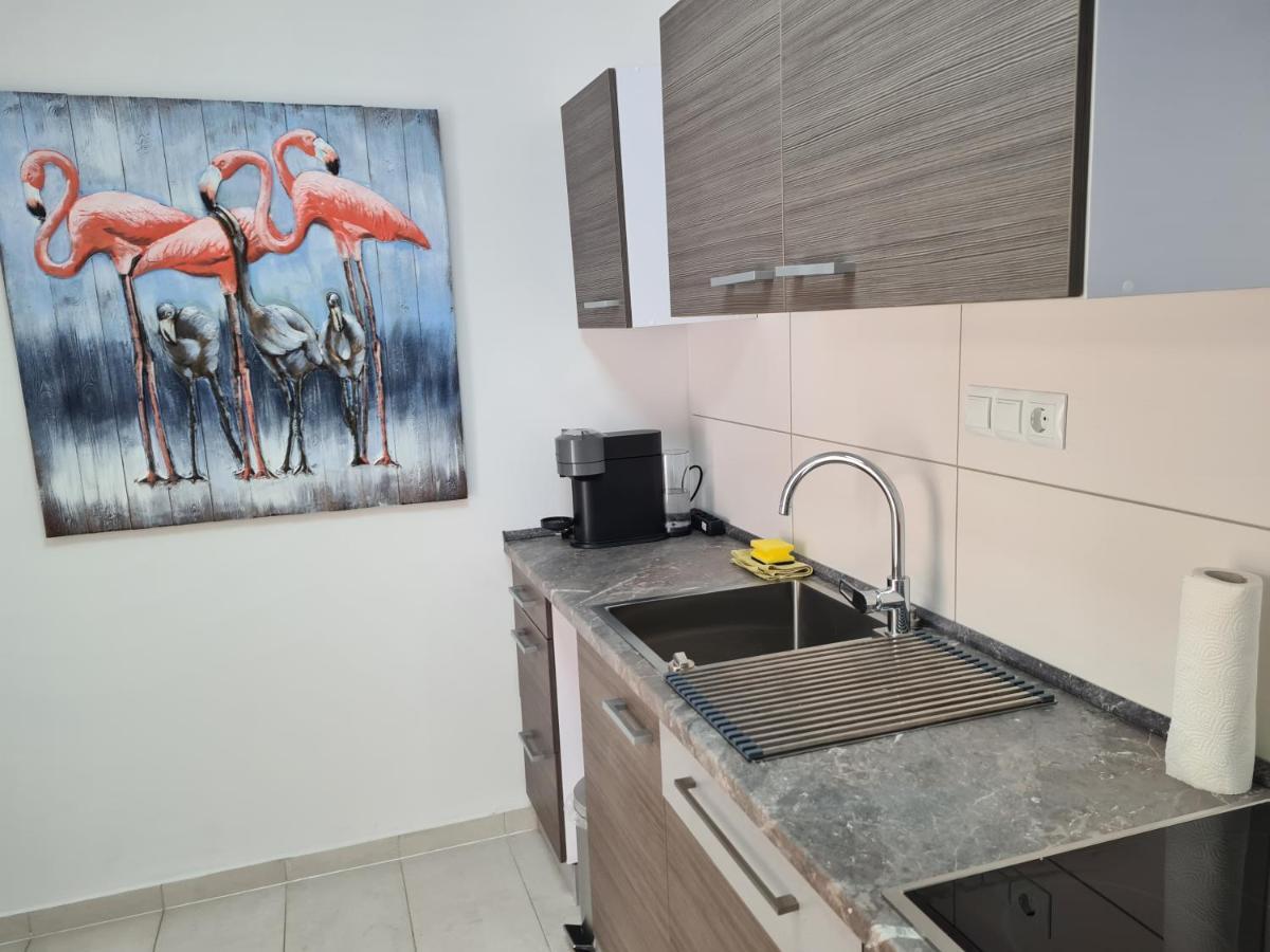 אסן Fafa Home With Pool מראה חיצוני תמונה