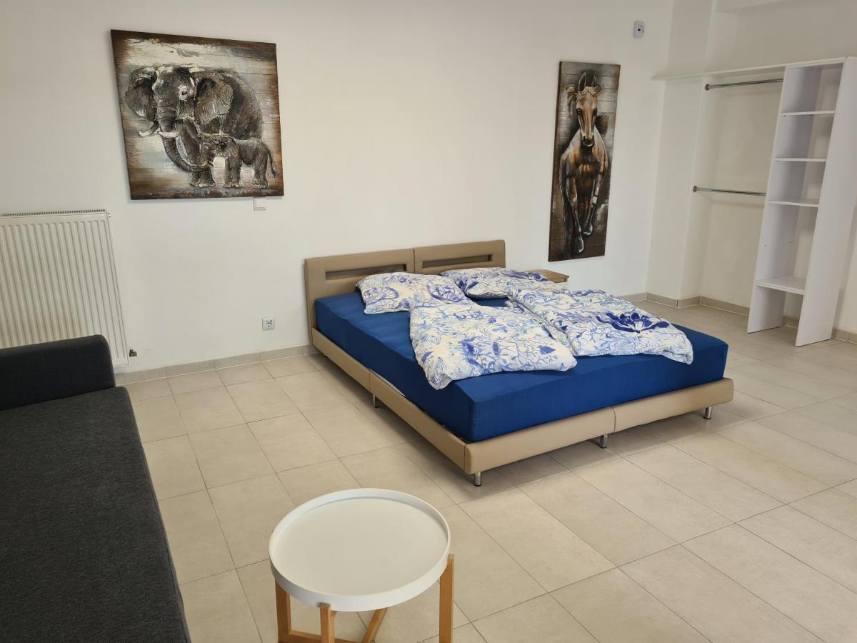 אסן Fafa Home With Pool מראה חיצוני תמונה