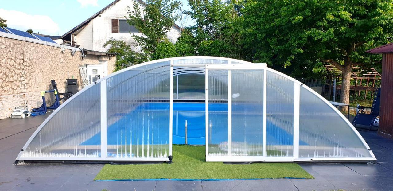 אסן Fafa Home With Pool מראה חיצוני תמונה