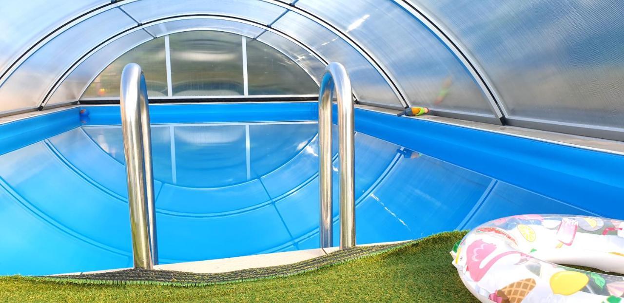 אסן Fafa Home With Pool מראה חיצוני תמונה