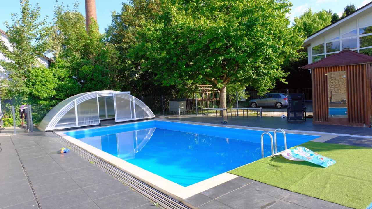 אסן Fafa Home With Pool מראה חיצוני תמונה