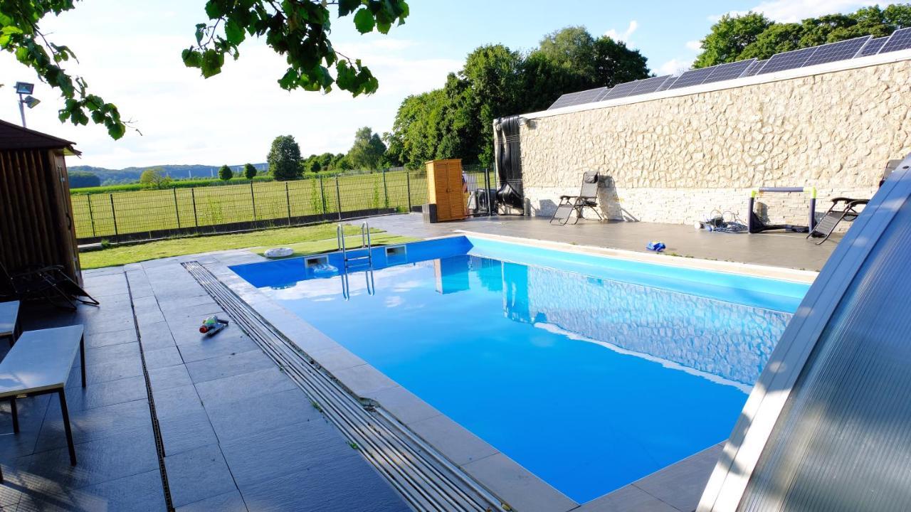 אסן Fafa Home With Pool מראה חיצוני תמונה