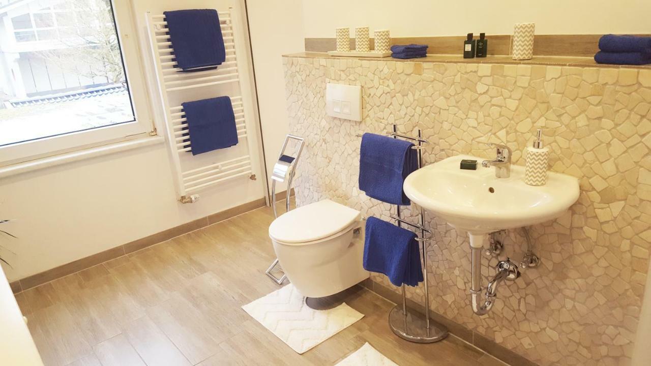 אסן Fafa Home With Pool מראה חיצוני תמונה